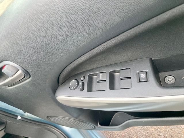 Used Mazda Mazda2 2012 for sale - 76228899: Photo 17