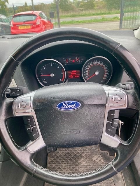 Used Ford Mondeo 2010 for sale - 76286166: Photo 12