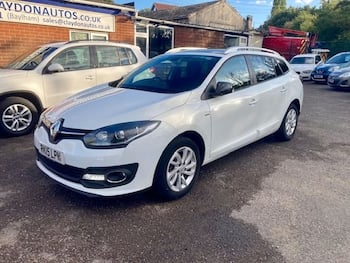 Used Renault Megane 2015 for sale - 79768822: Photo