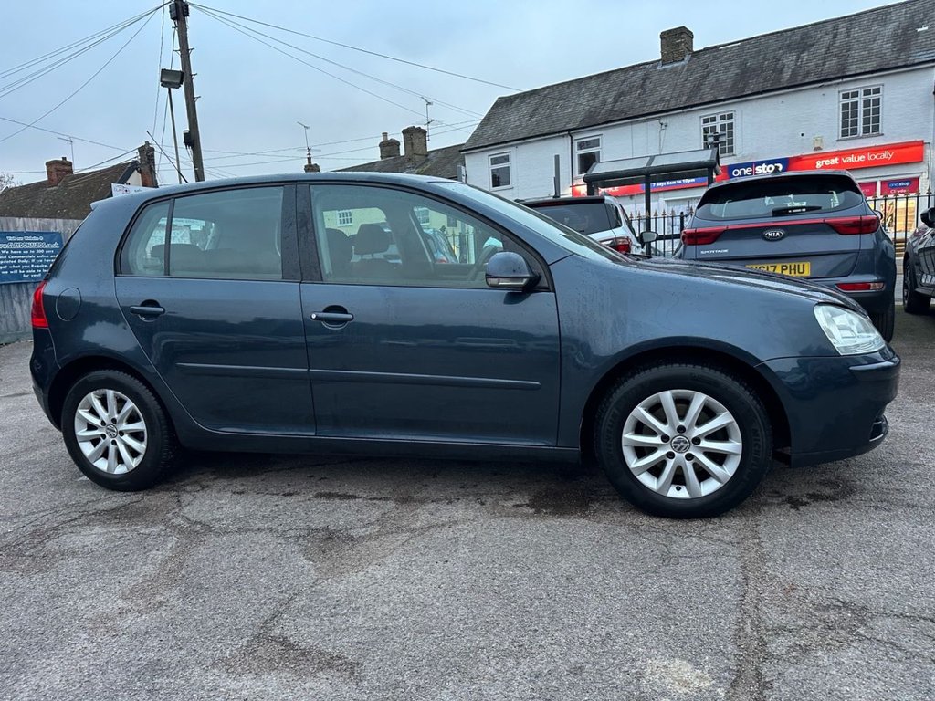 Used Volkswagen Golf 2007 for sale - 77031124: Photo 3