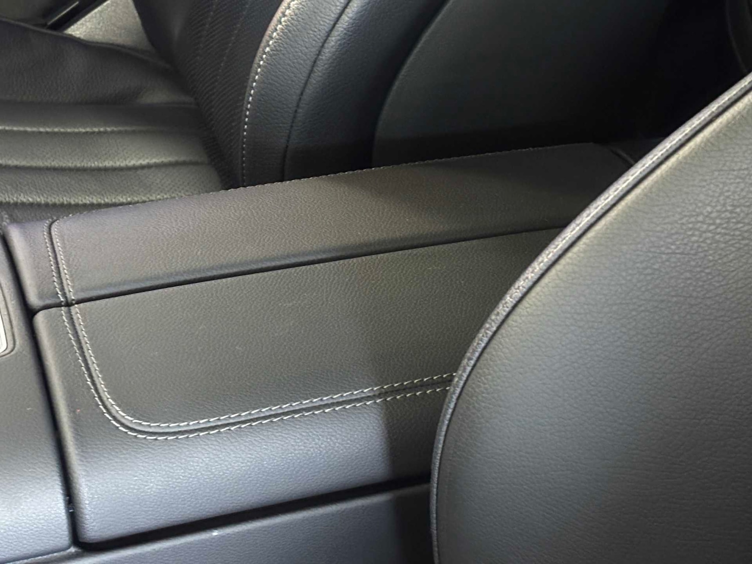 Used Mercedes-Benz E Class 2024 for sale - 77648975: Photo 27