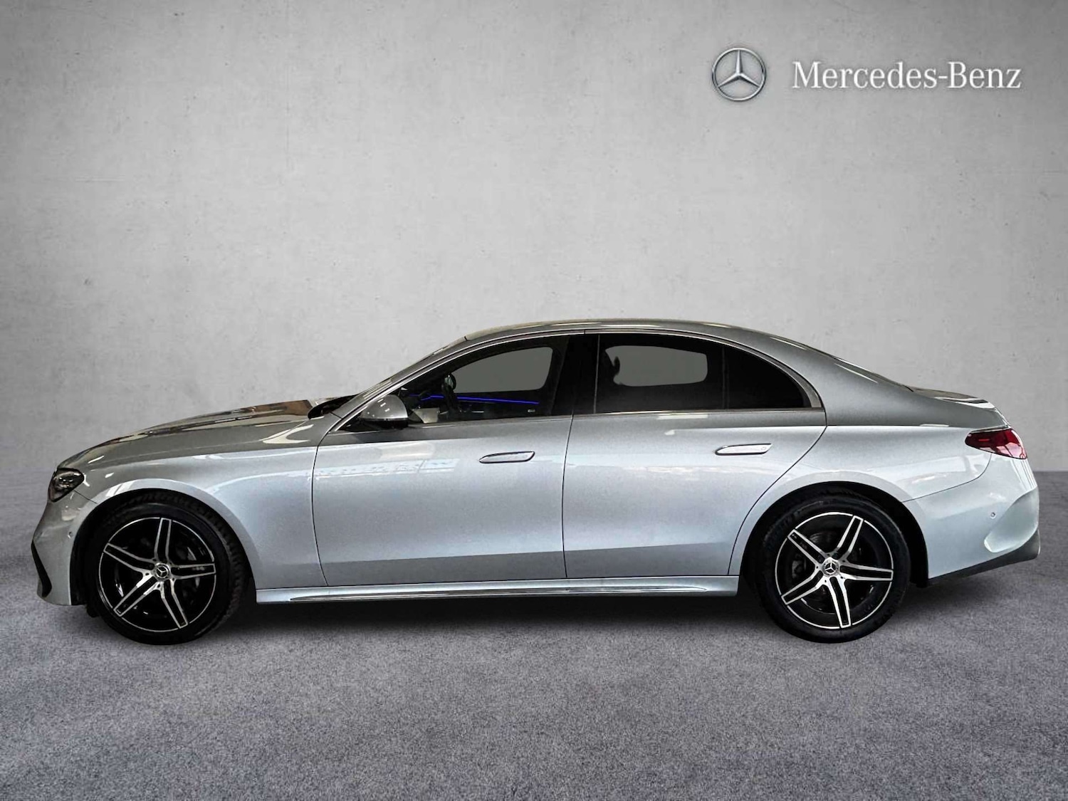 Used Mercedes-Benz E Class 2024 for sale - 77648975: Photo 3