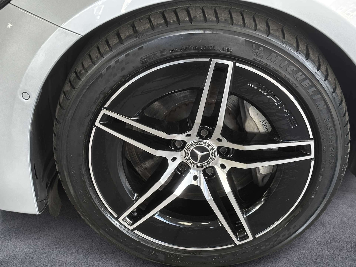 Used Mercedes-Benz E Class 2024 for sale - 77648975: Photo 8