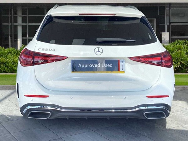 Used Mercedes-Benz C-Class 2024 for sale - 75218238: Photo 4