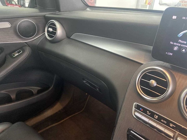 Used Mercedes-Benz GLC 2019 for sale - 76262323: Photo 34