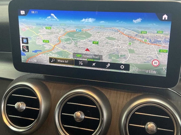 Used Mercedes-Benz GLC 2019 for sale - 76262323: Photo 35