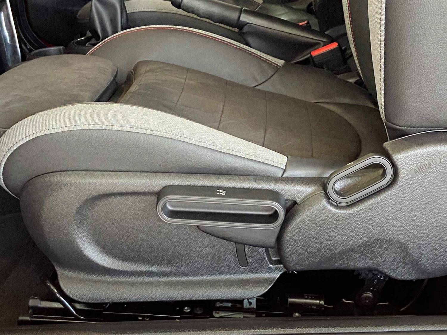 Used MINI Hatch 2021 for sale - 76692122: Photo 22