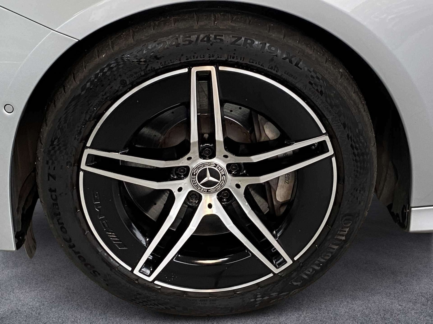 Used Mercedes-Benz E Class 2024 for sale - 78052259: Photo 8