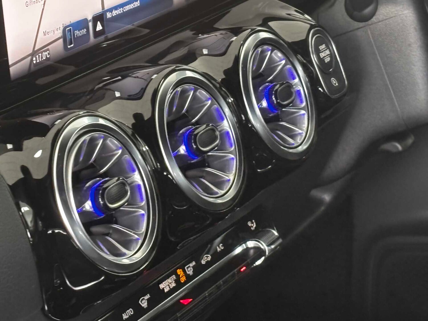 Used Mercedes-Benz GLA 2025 for sale - 77648796: Photo 34