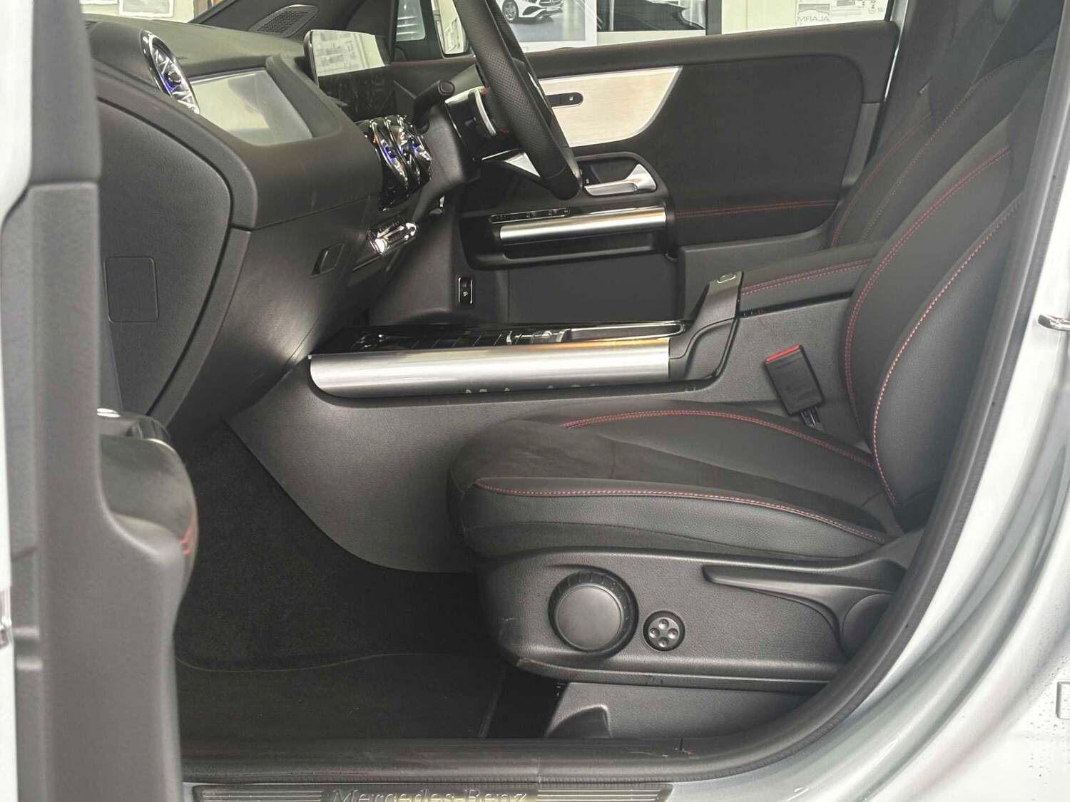 Used Mercedes-Benz GLA for sale - 77661070: Photo 27