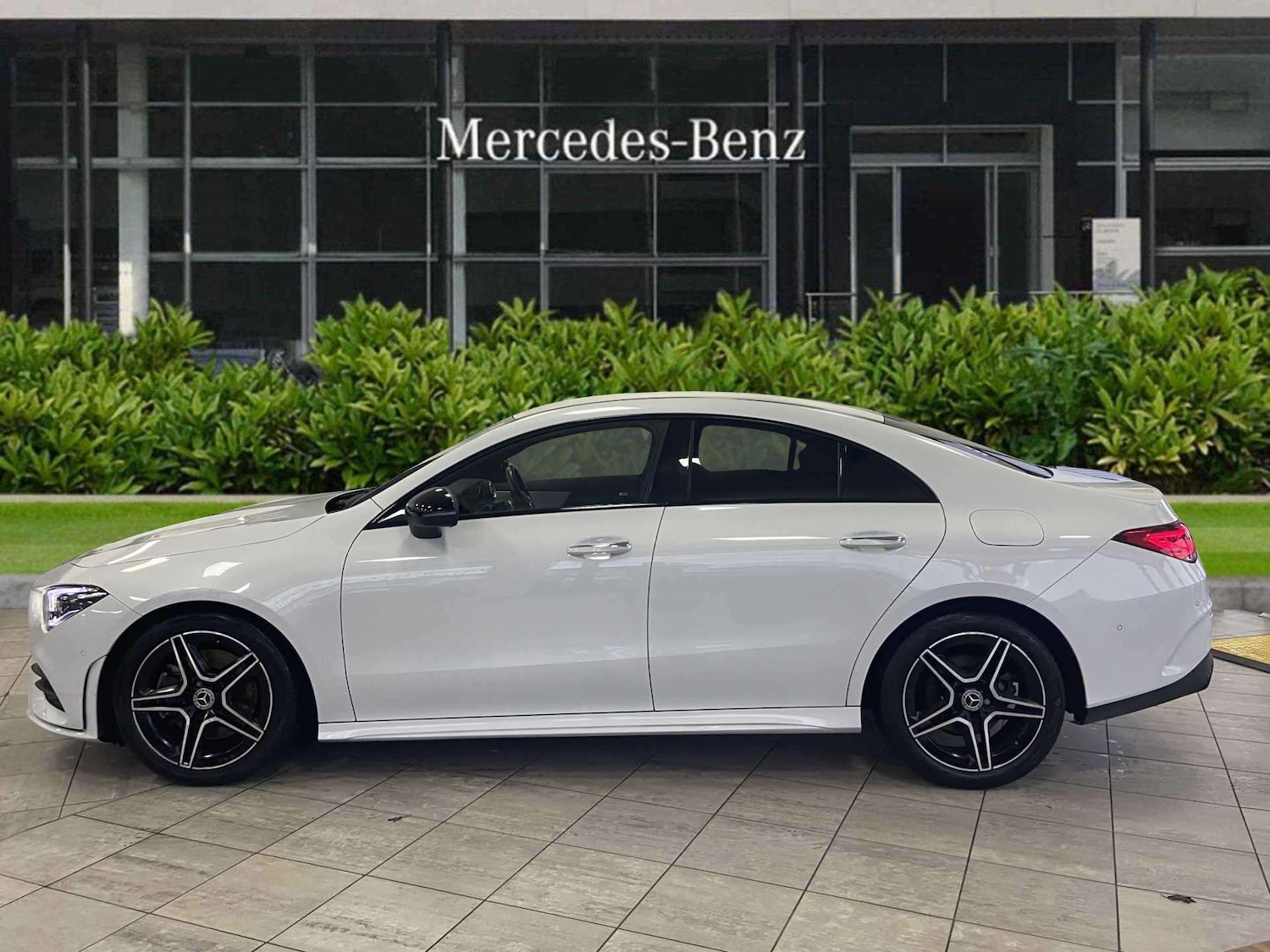 Used Mercedes-Benz CLA 2023 for sale - 77147371: Photo 3