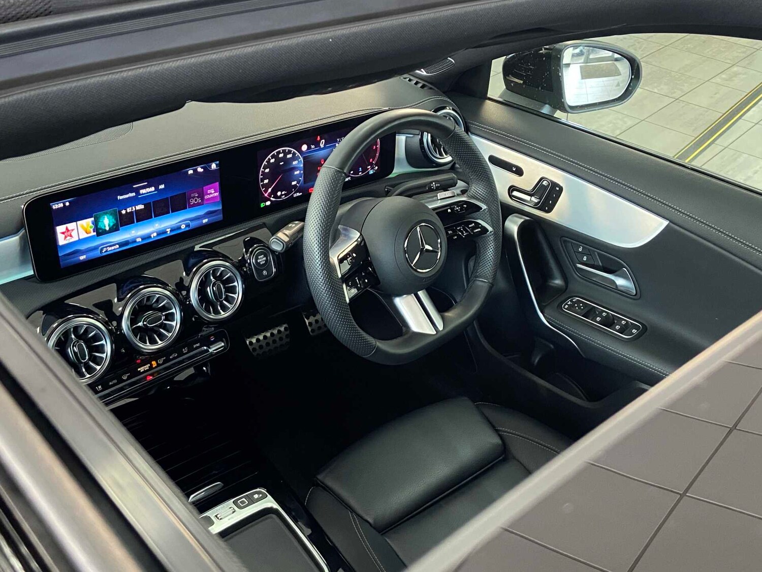 Used Mercedes-Benz CLA for sale - 77942885: Photo 23