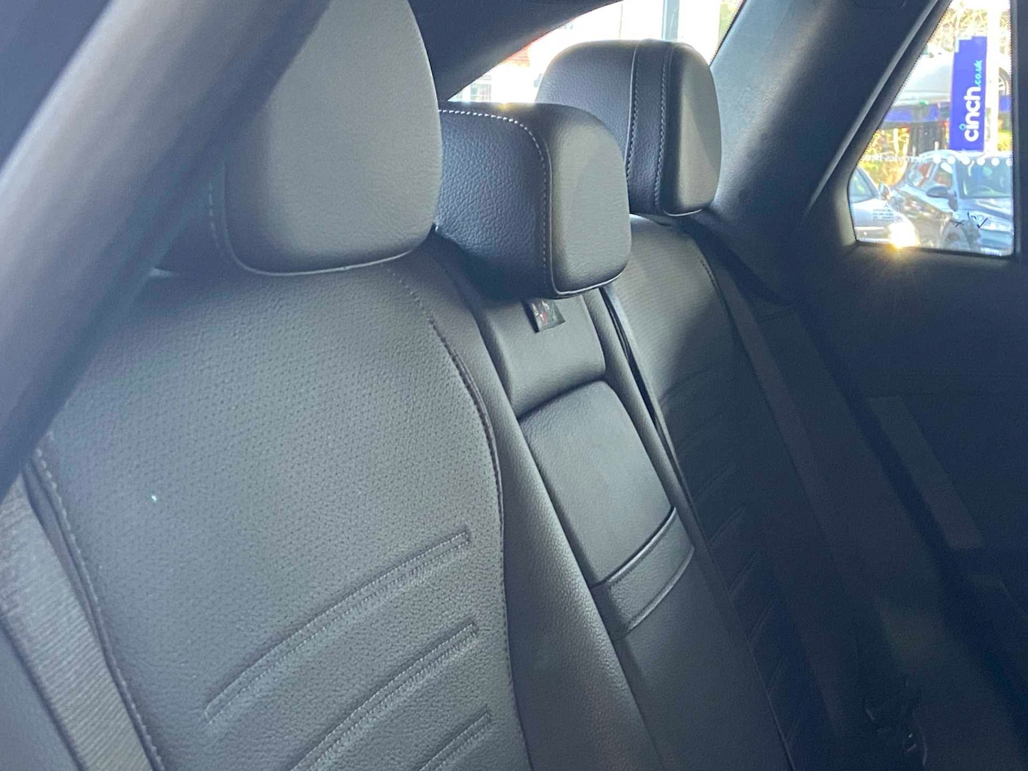 Used Mercedes-Benz GLC 2024 for sale - 76661782: Photo 26