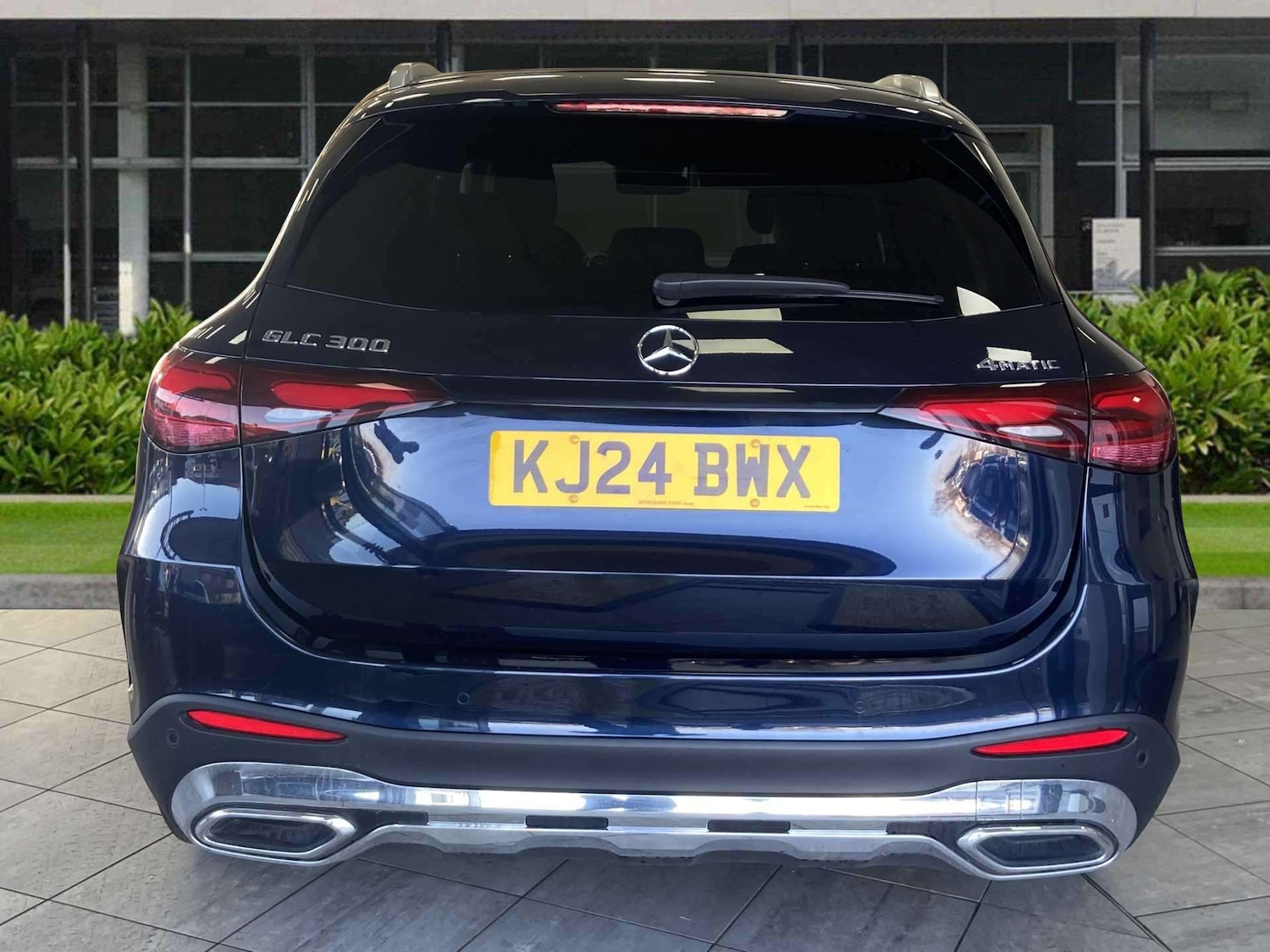 Used Mercedes-Benz GLC 2024 for sale - 76661782: Photo 5