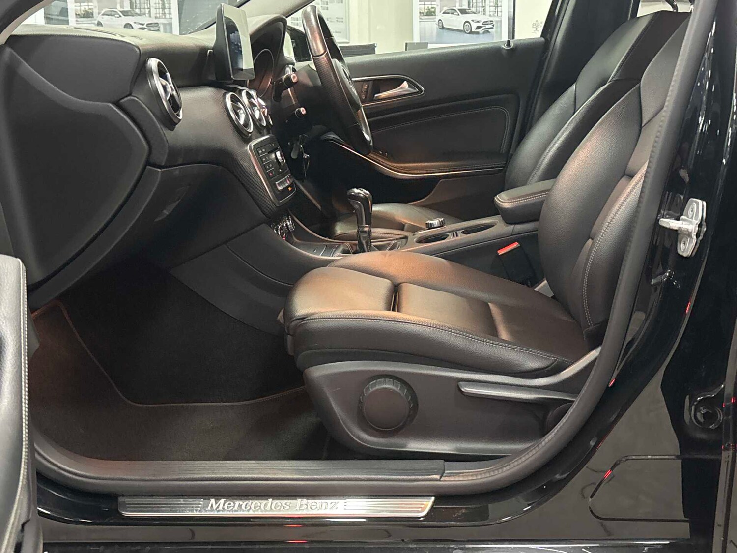 Used Mercedes-Benz A-Class 2017 for sale - 77553178: Photo 29