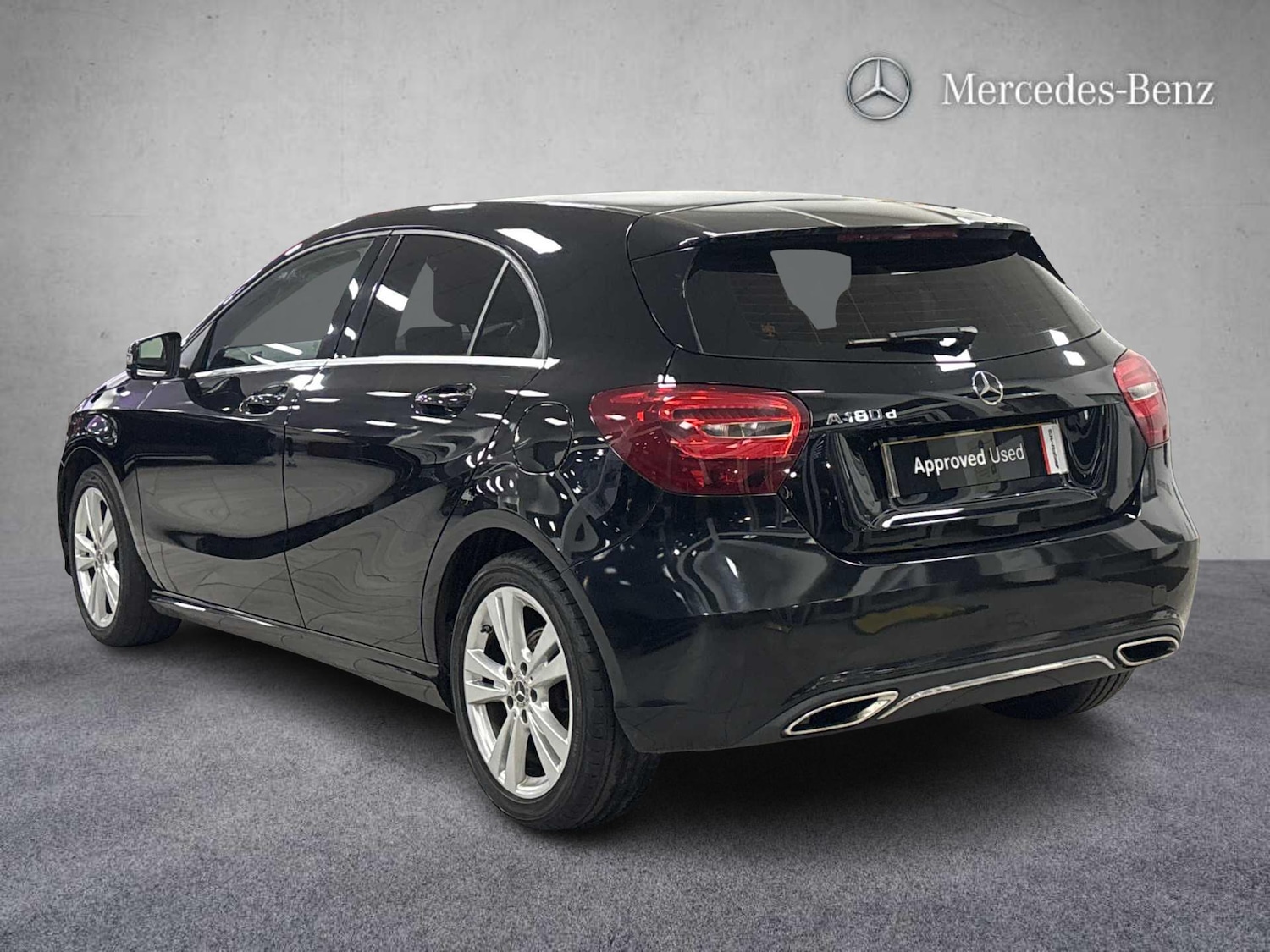 Used Mercedes-Benz A-Class 2017 for sale - 77553178: Photo 4