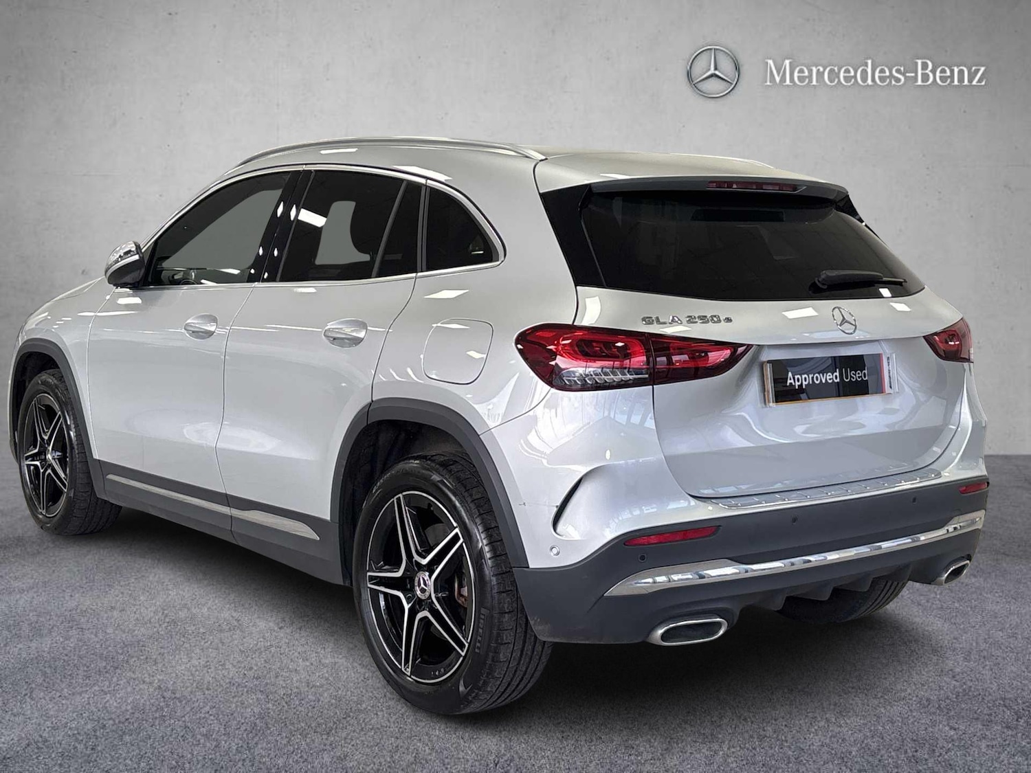 Used Mercedes-Benz GLA 2023 for sale - 77373709: Photo 4