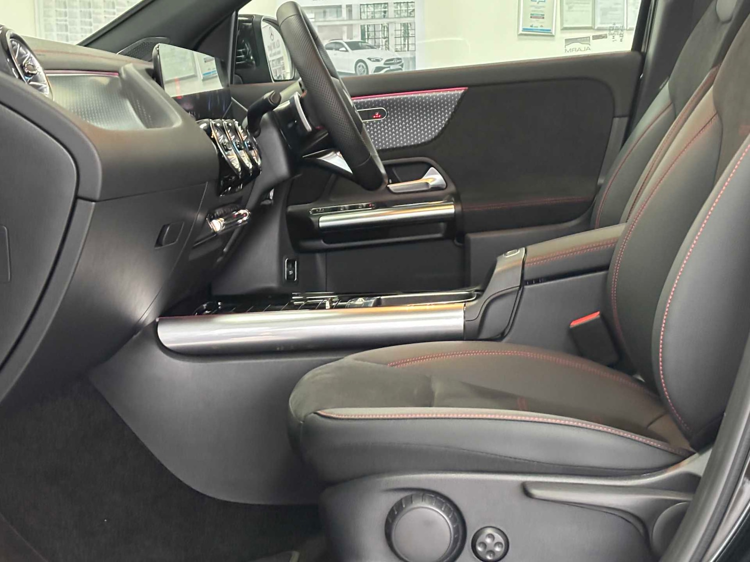 Used Mercedes-Benz EQA for sale - 77257289: Photo 26