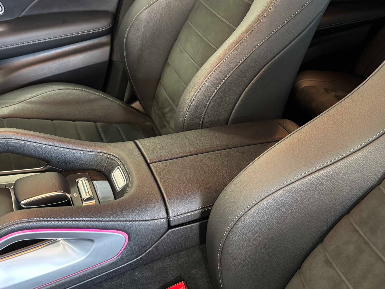 Used Mercedes-Benz GLE 2025 for sale - 77011173: Photo 15