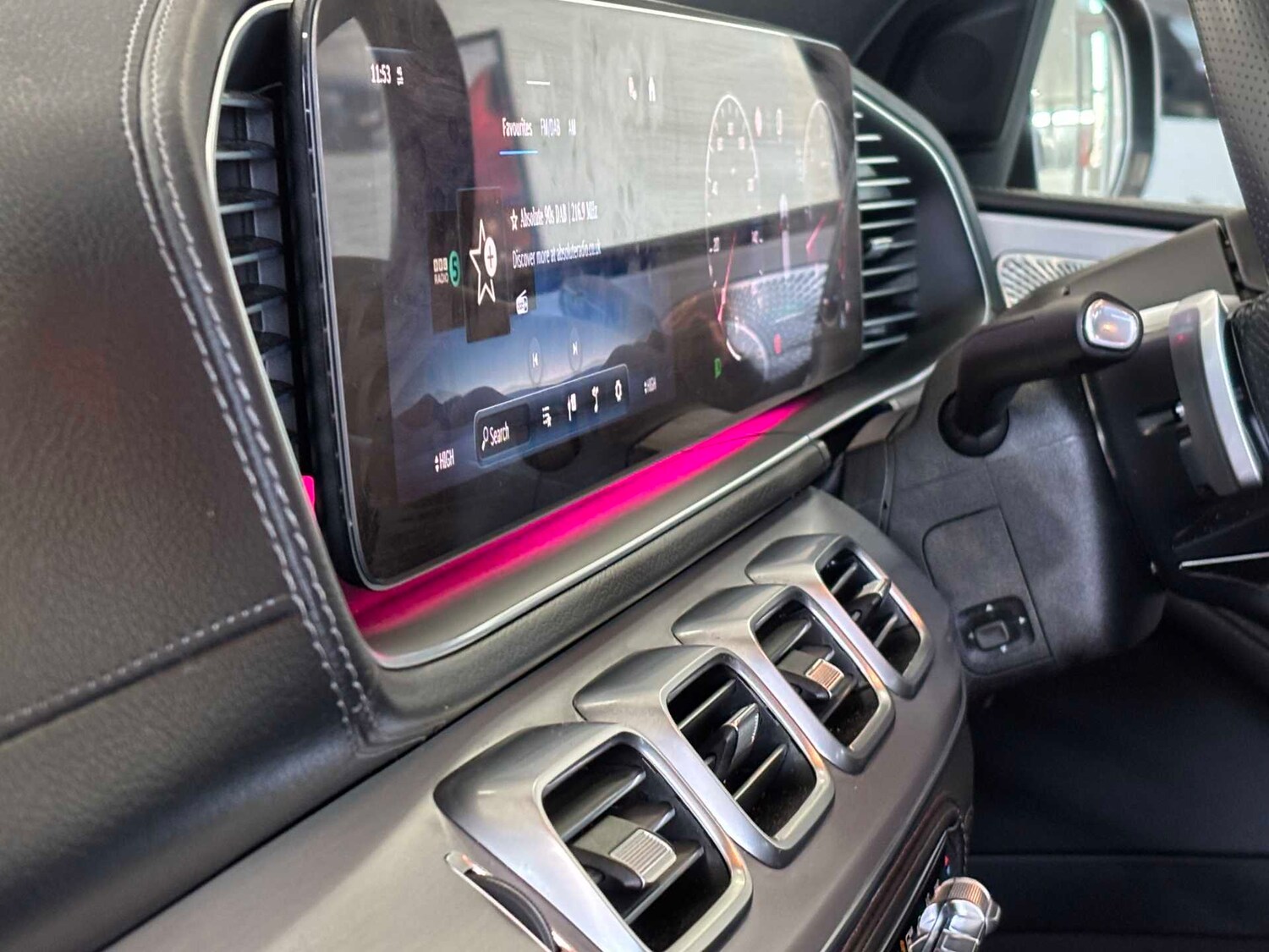 Used Mercedes-Benz GLE 2025 for sale - 77011173: Photo 18