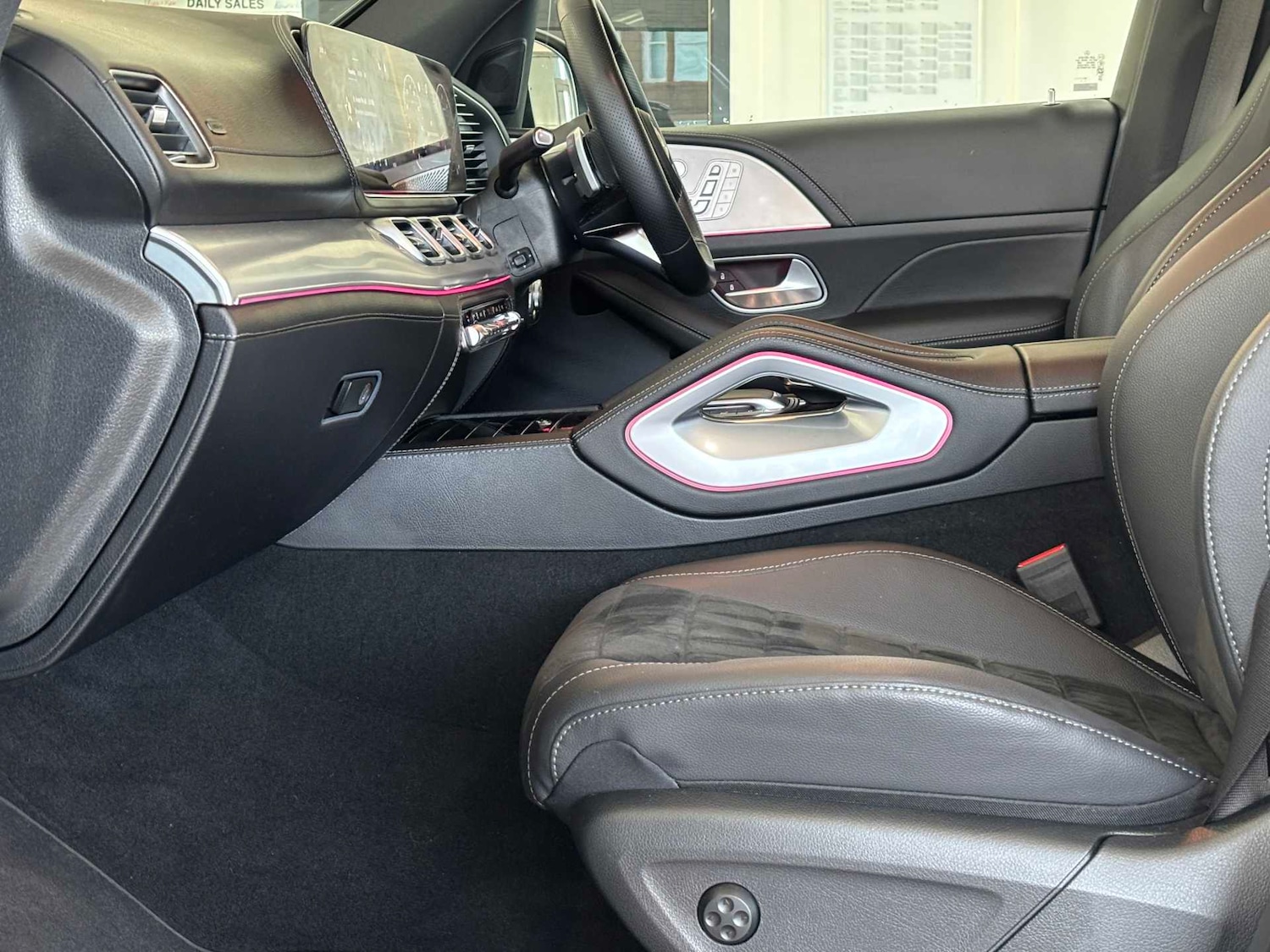 Used Mercedes-Benz GLE 2025 for sale - 77011173: Photo 19