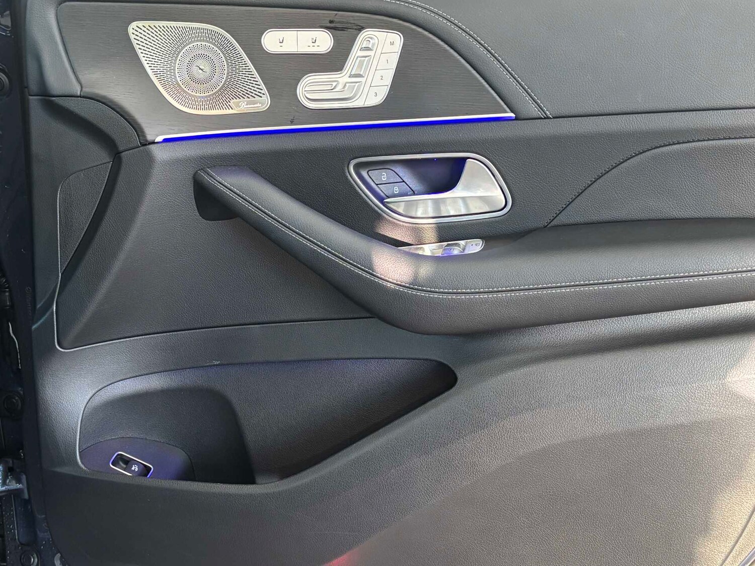 Used Mercedes-Benz GLE 2025 for sale - 77011201: Photo 33