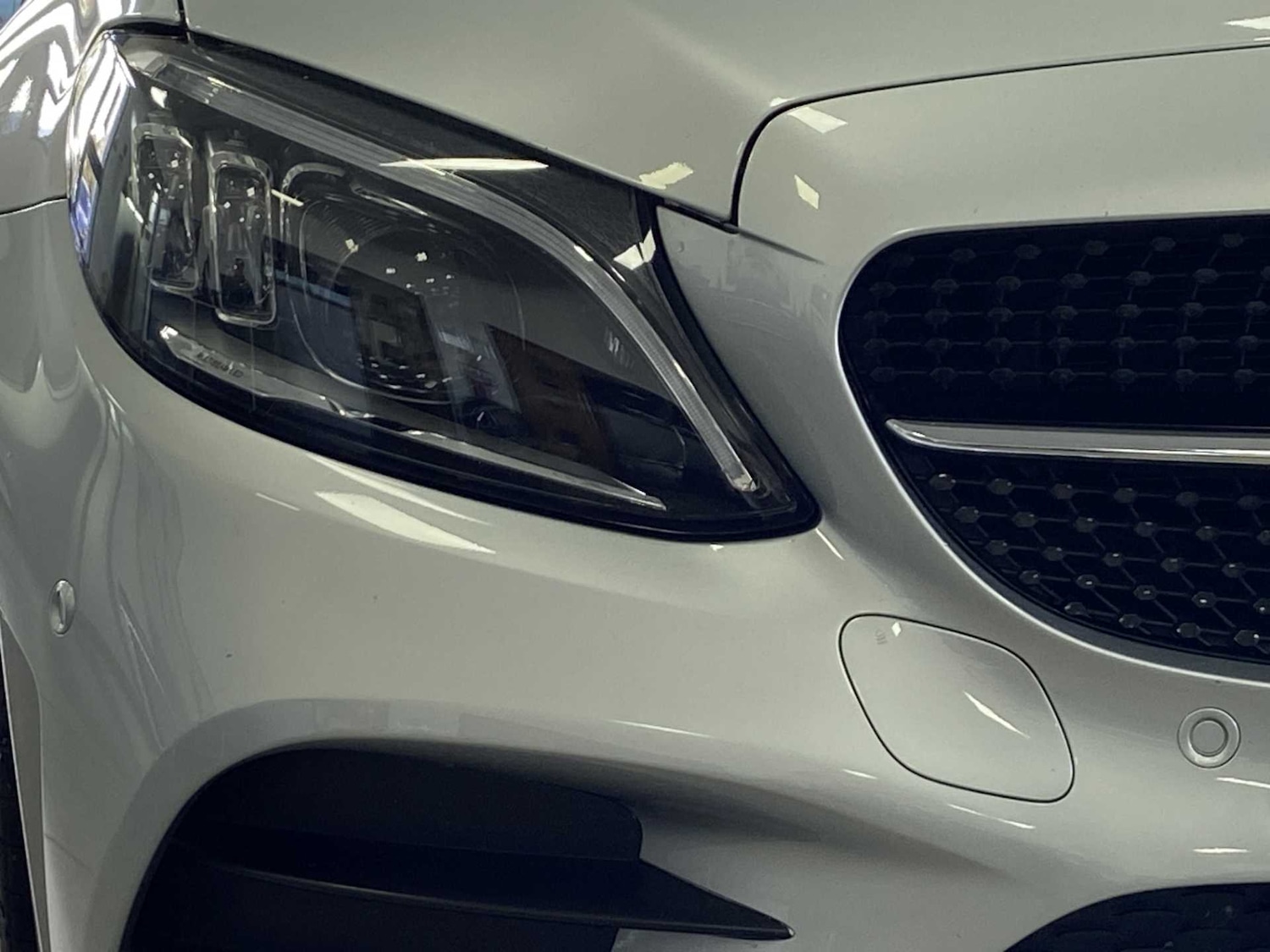 Used Mercedes-Benz C Class 2020 for sale - 76804904: Photo 12