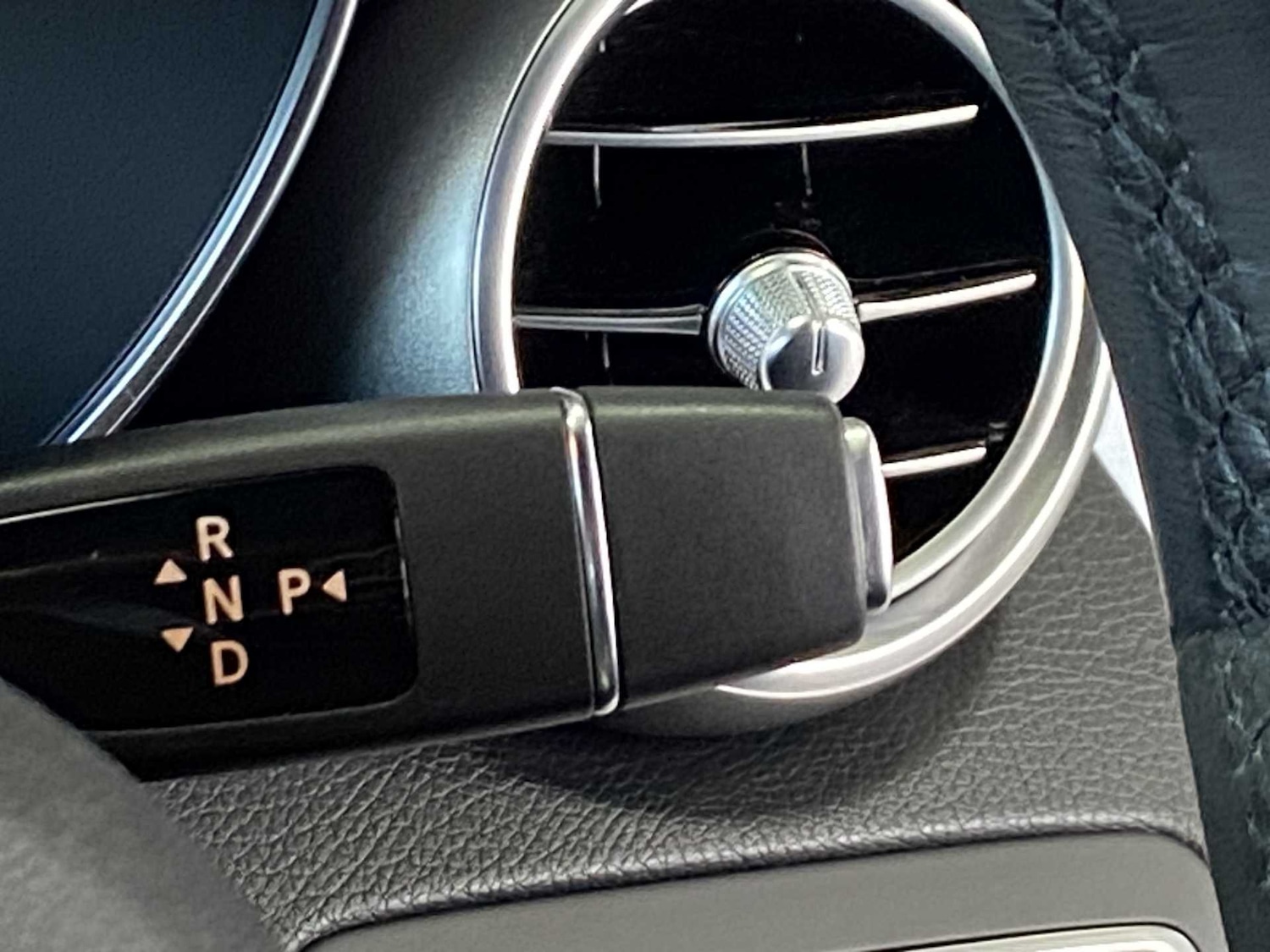 Used Mercedes-Benz C Class 2020 for sale - 76804904: Photo 27