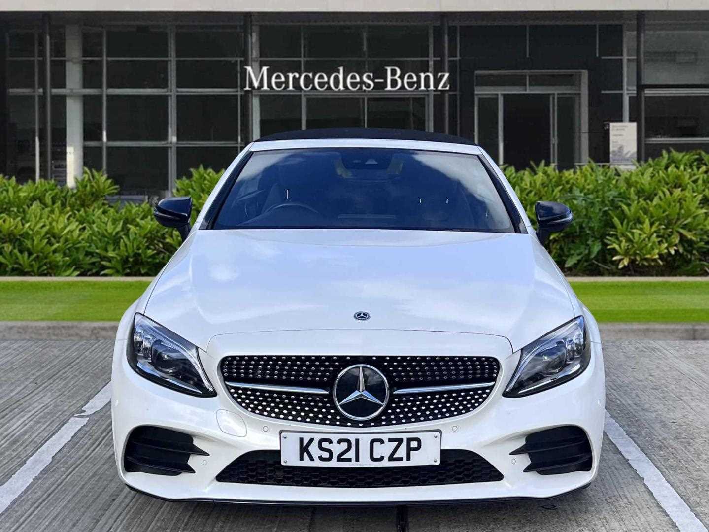 Used Mercedes-Benz C Class 2021 for sale - 76804854: Photo 8
