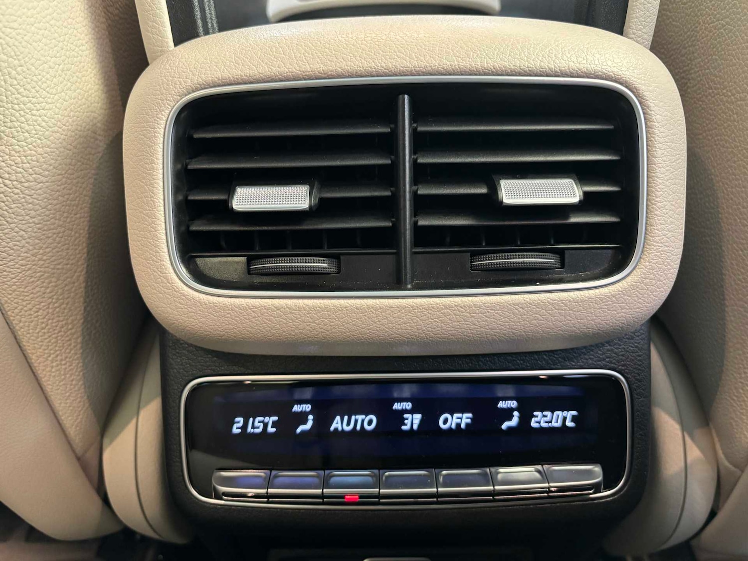 Used Mercedes-Benz GLE 2024 for sale - 77011199: Photo 31