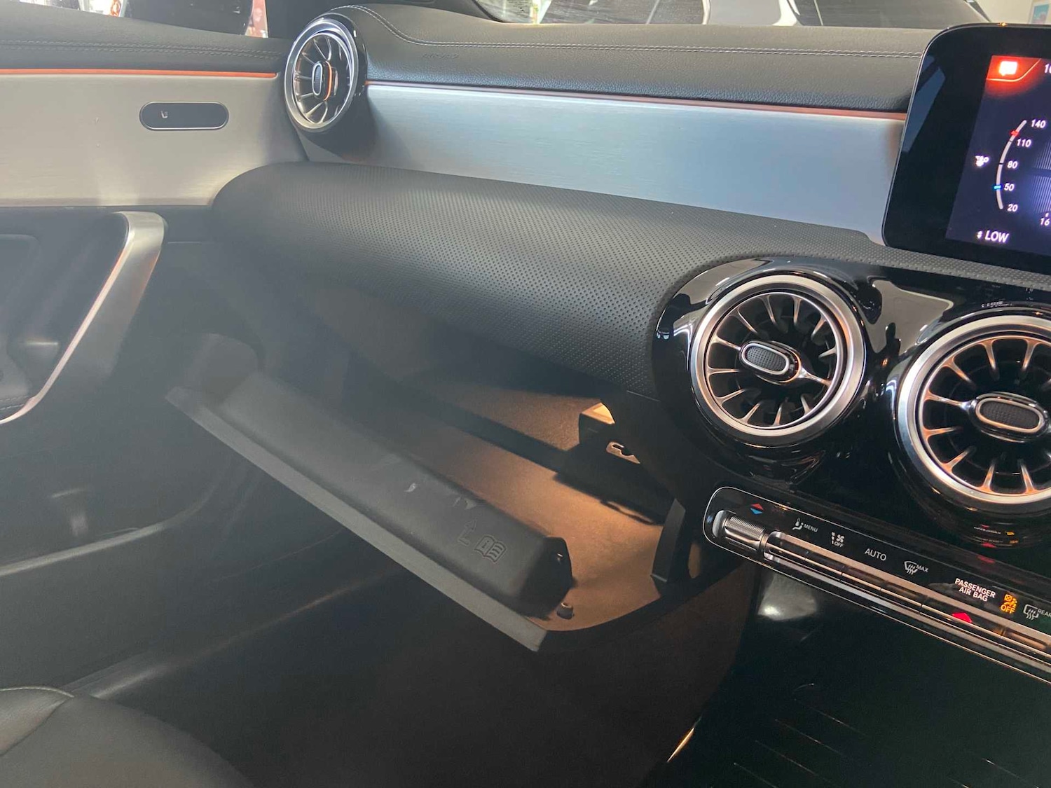 Used Mercedes-Benz CLA 2023 for sale - 76411218: Photo 27