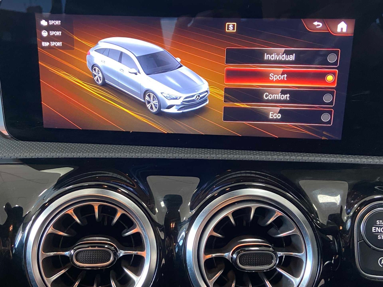 Used Mercedes-Benz CLA 2023 for sale - 76411218: Photo 31