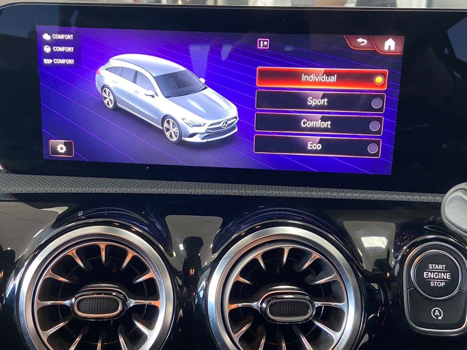 Used Mercedes-Benz CLA 2023 for sale - 76411218: Photo 32