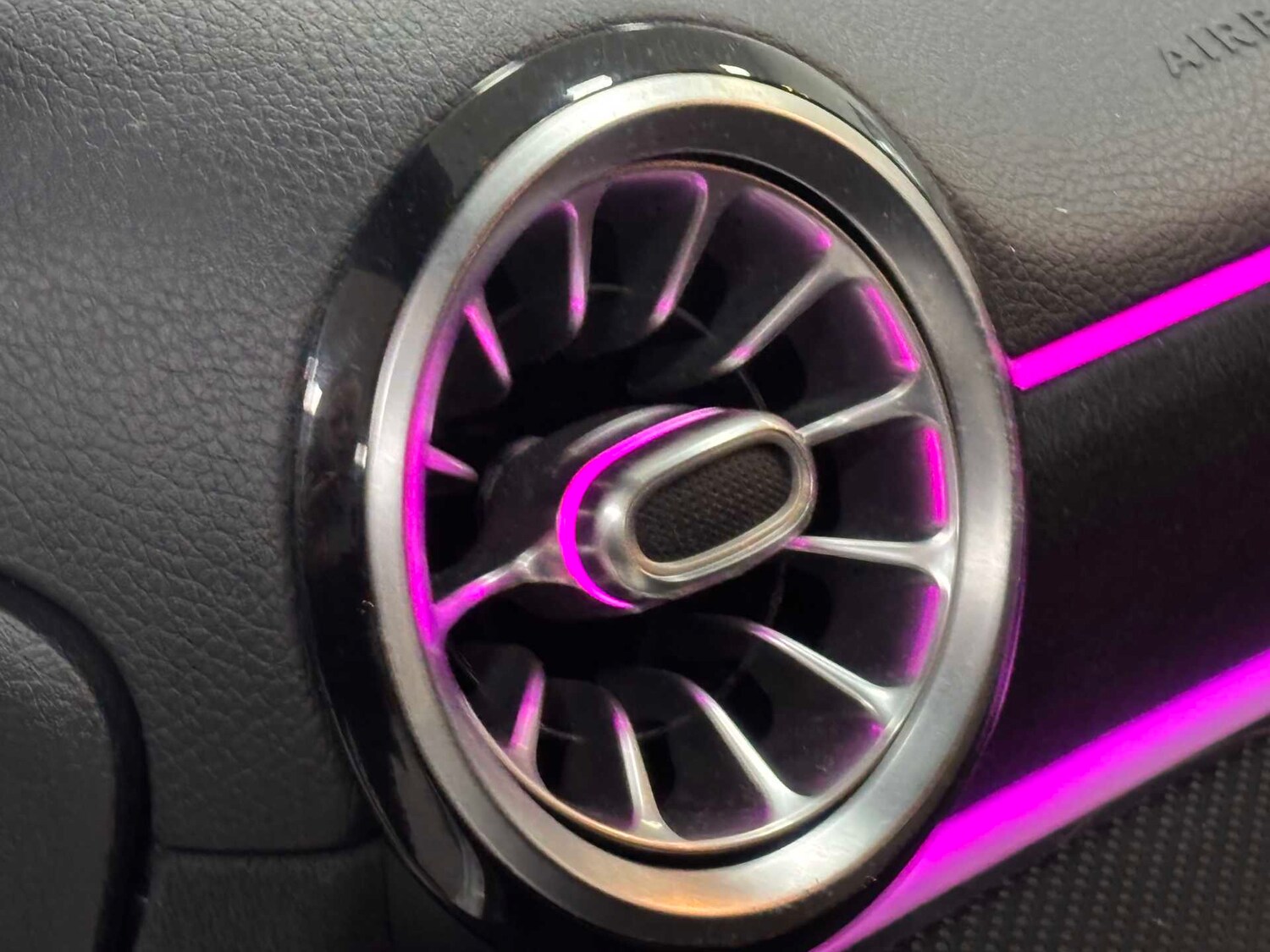 Used Mercedes-Benz A-Class for sale - 77068646: Photo 22