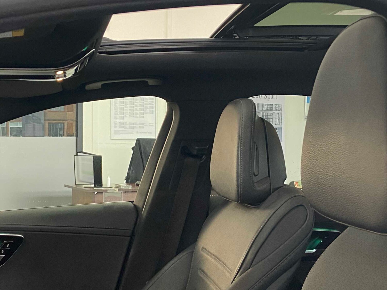 Used Mercedes-Benz C Class 2023 for sale - 78161600: Photo 35