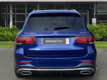 Used Mercedes-Benz GLC 2020 for sale - 76125961: Photo