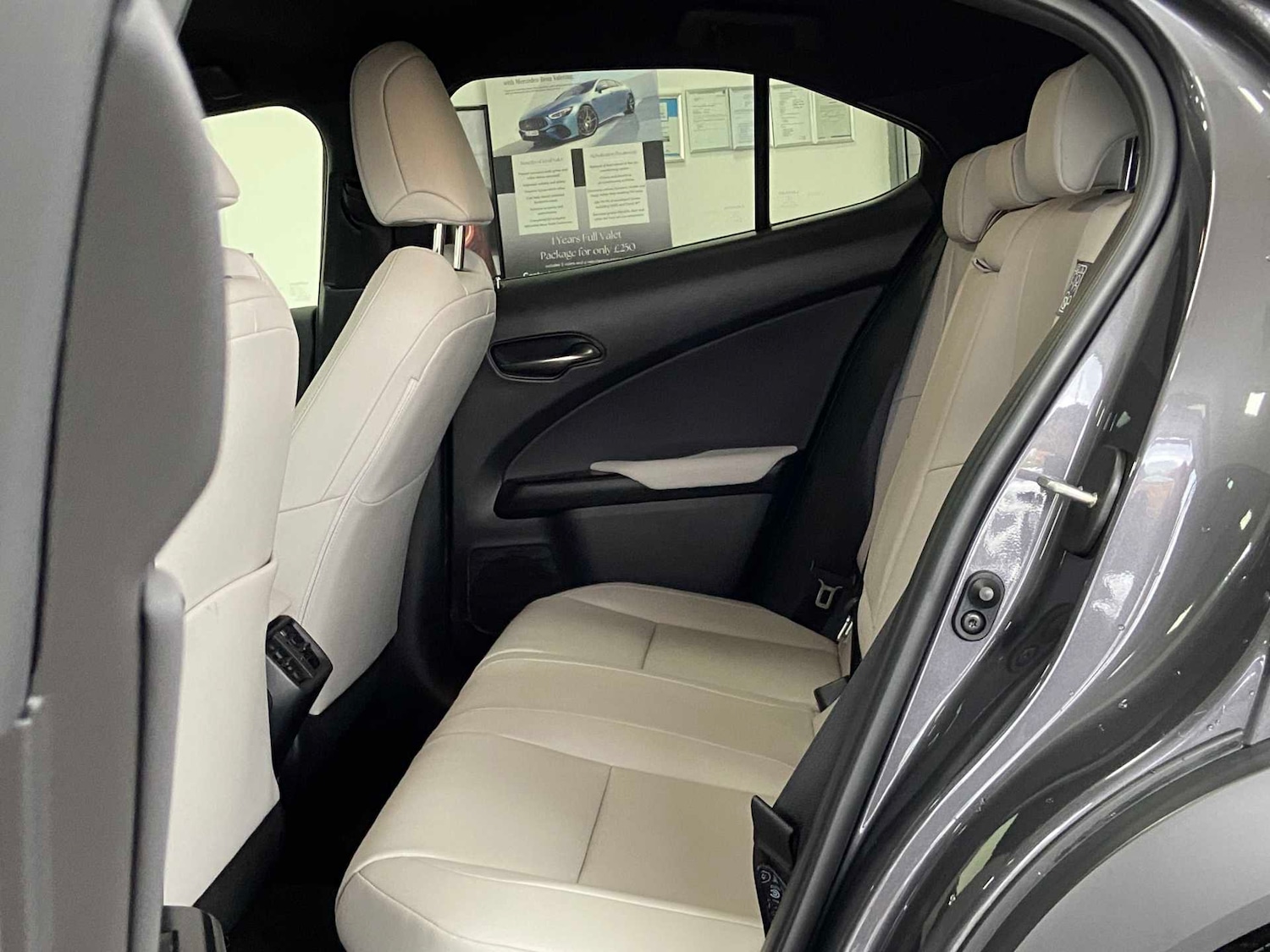 Used Lexus UX 2023 for sale - 76624517: Photo 21