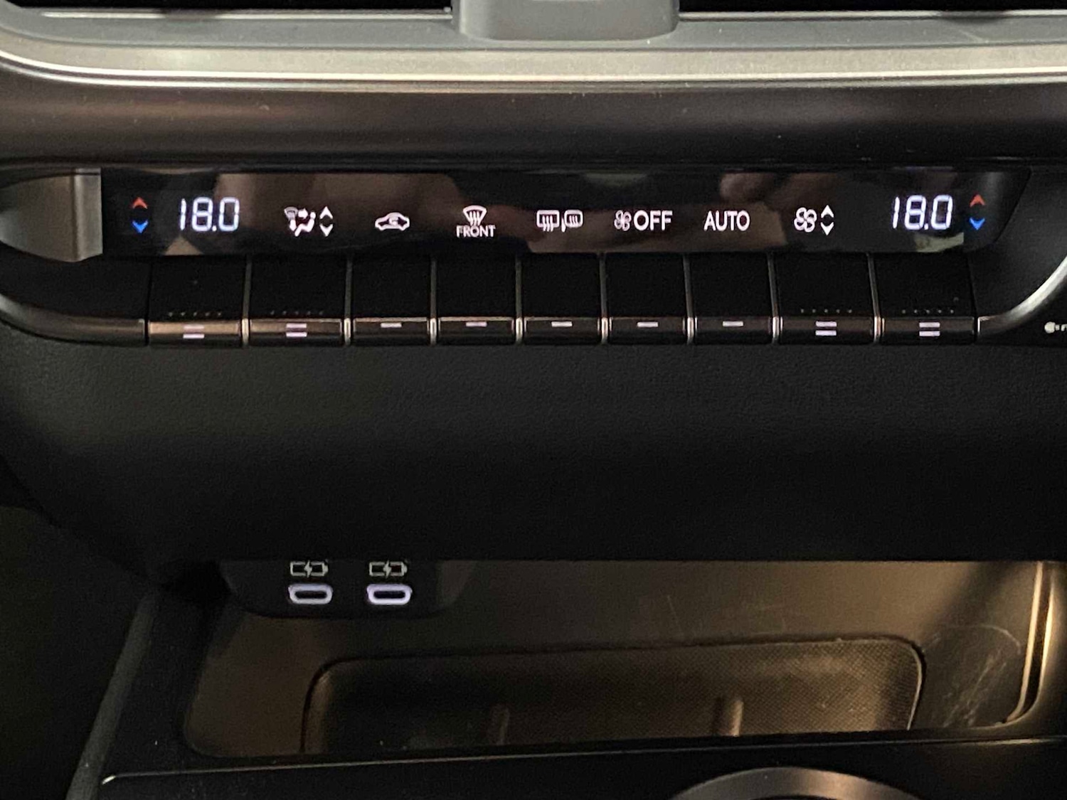 Used Lexus UX 2023 for sale - 76624517: Photo 34