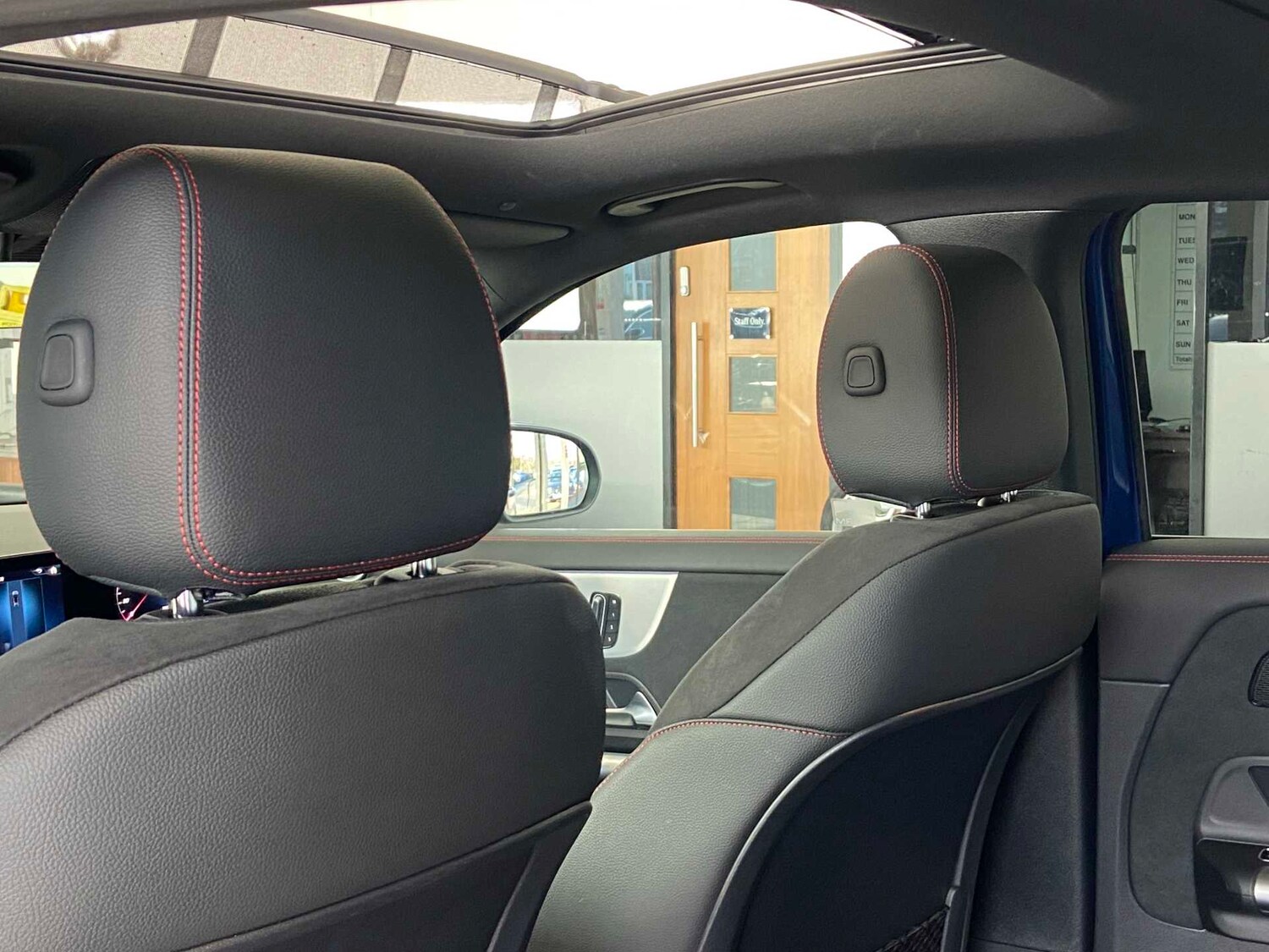 Used Mercedes-Benz GLA for sale - 77943395: Photo 33