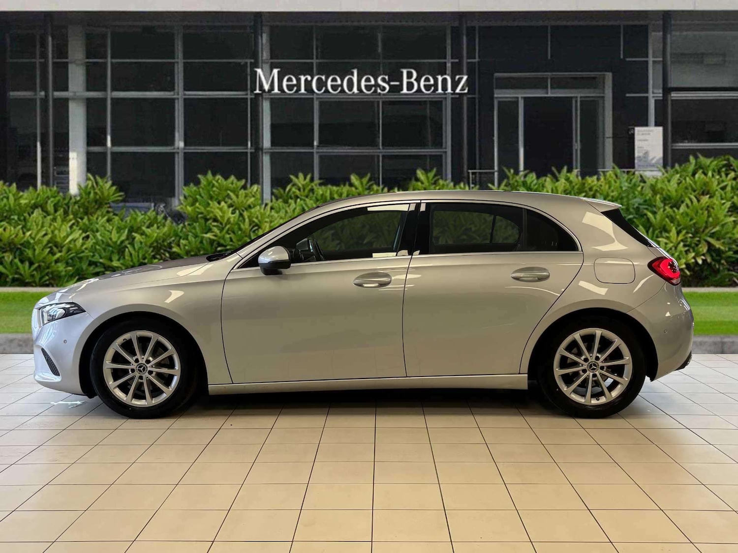 Used Mercedes-Benz A-Class 2021 for sale - 77726739: Photo 3