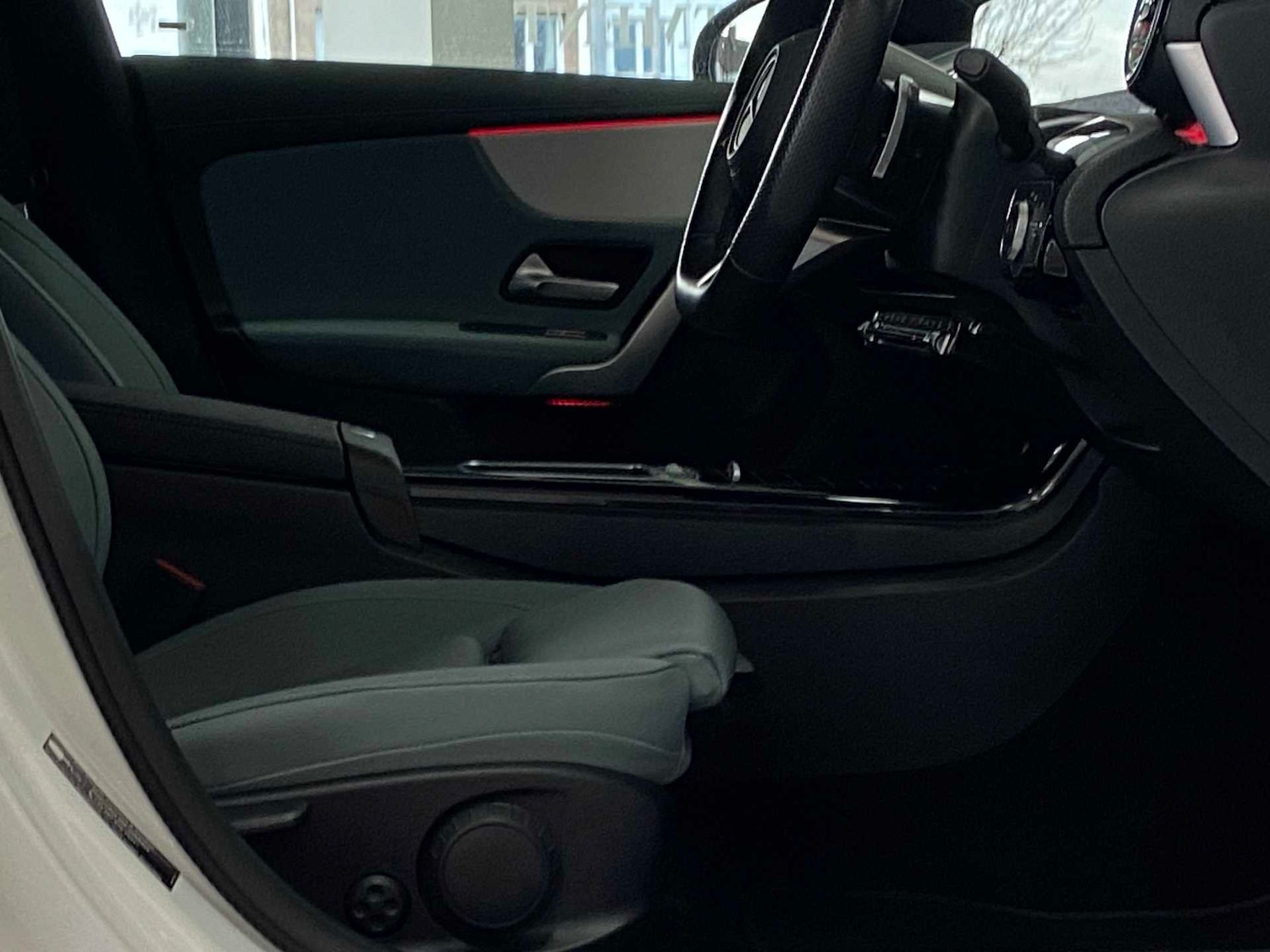 Used Mercedes-Benz CLA 2024 for sale - 76804894: Photo 32