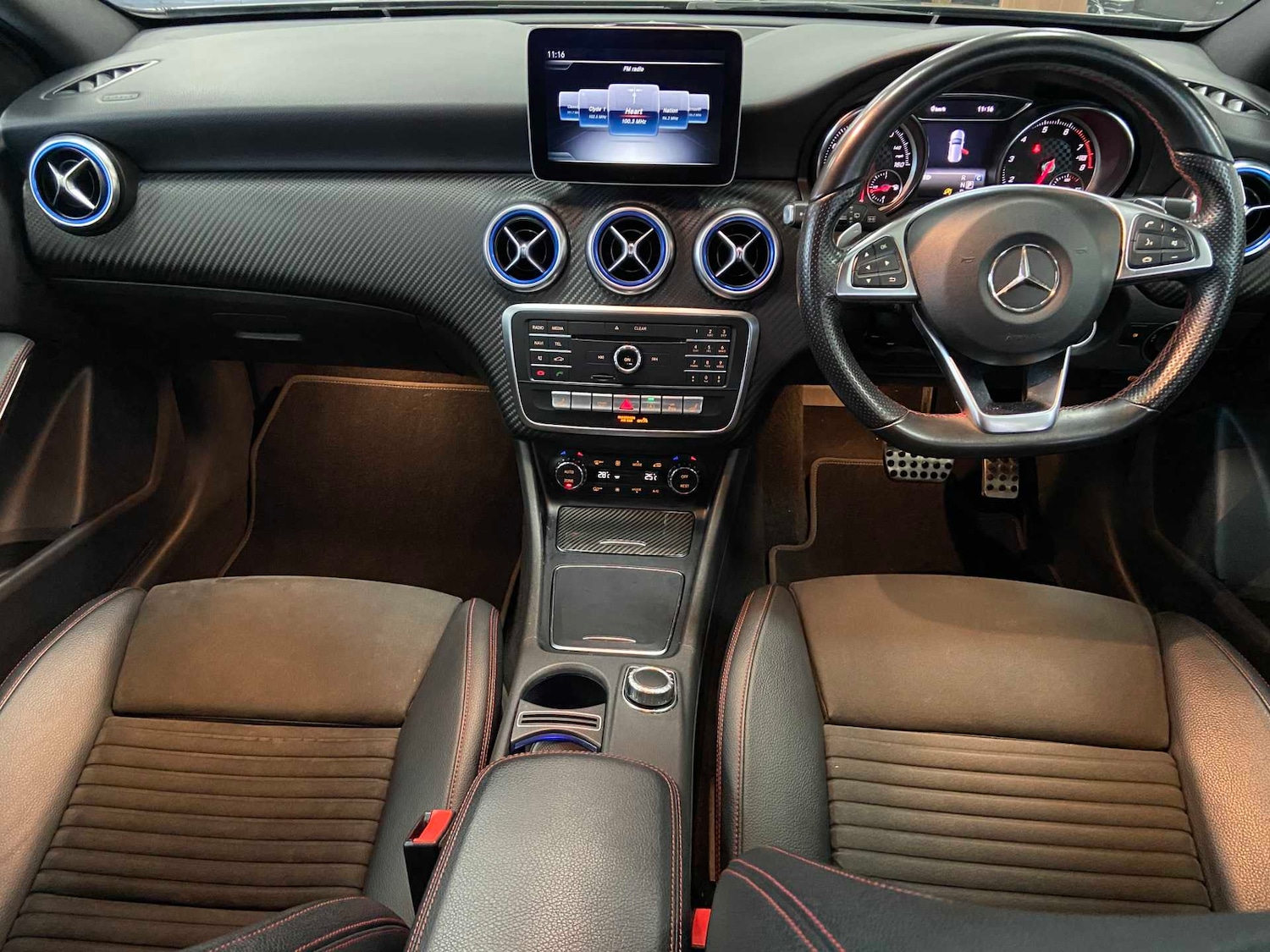 Used Mercedes-Benz A-Class 2017 for sale - 76576040: Photo 24