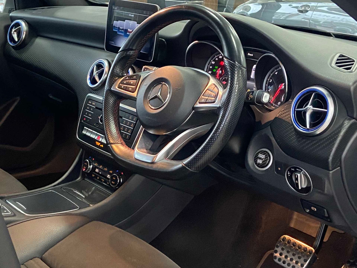 Used Mercedes-Benz A-Class 2017 for sale - 76576040: Photo 26