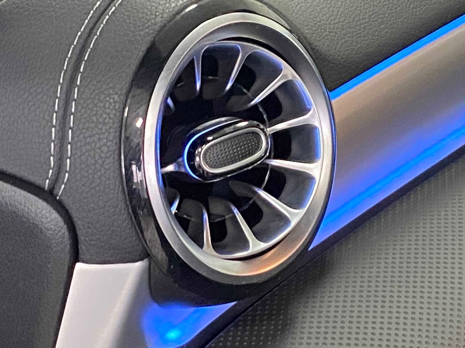 Used Mercedes-Benz CLA 2024 for sale - 76575920: Photo 21