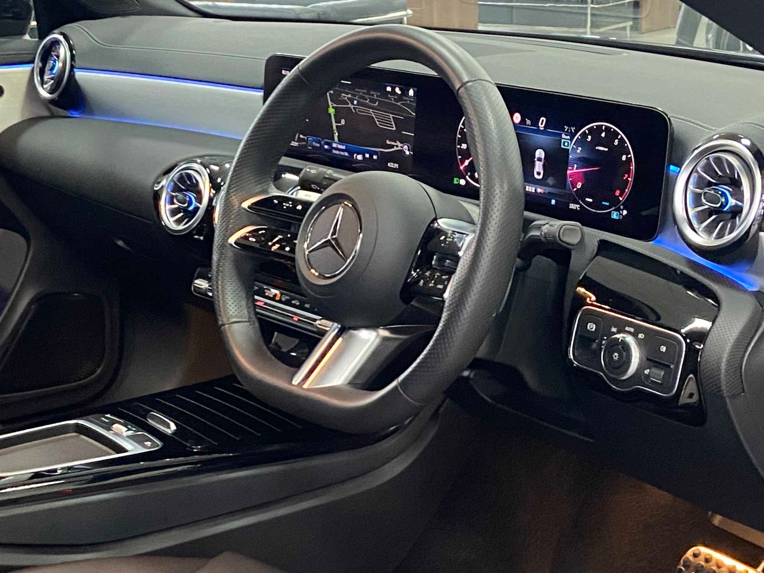 Used Mercedes-Benz CLA 2024 for sale - 76575920: Photo 28