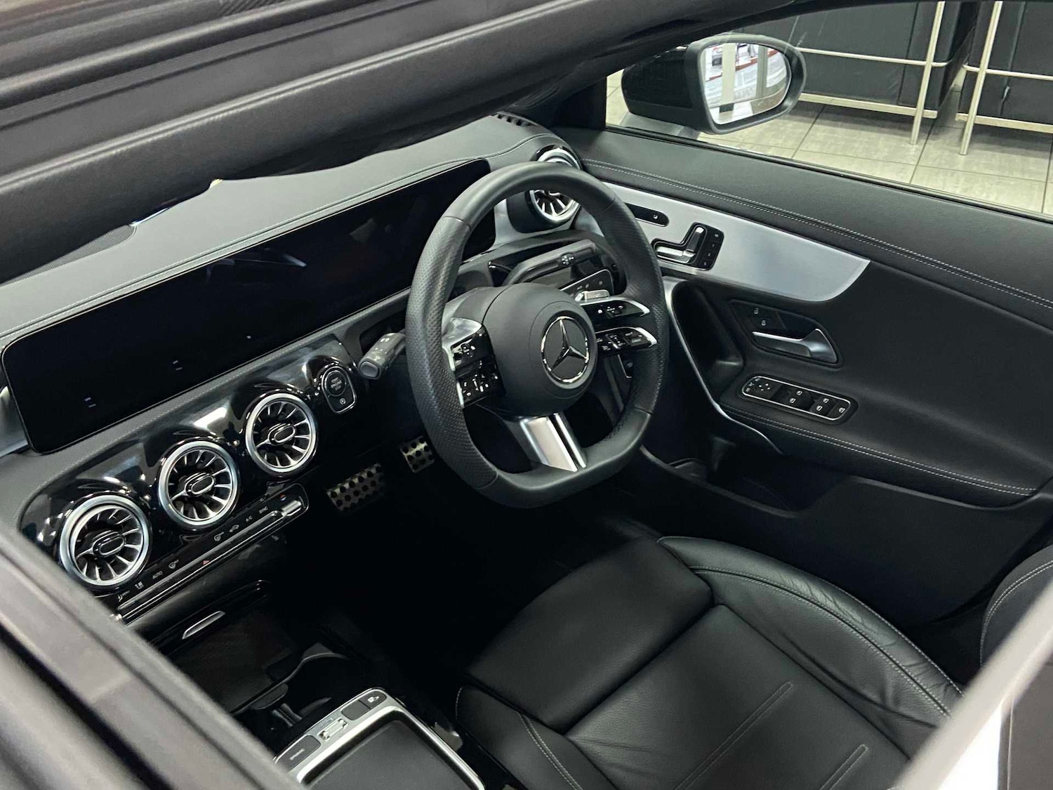 Used Mercedes-Benz CLA 2024 for sale - 76575920: Photo 5