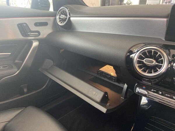 Used Mercedes-Benz CLA 2020 for sale - 75480652: Photo 33
