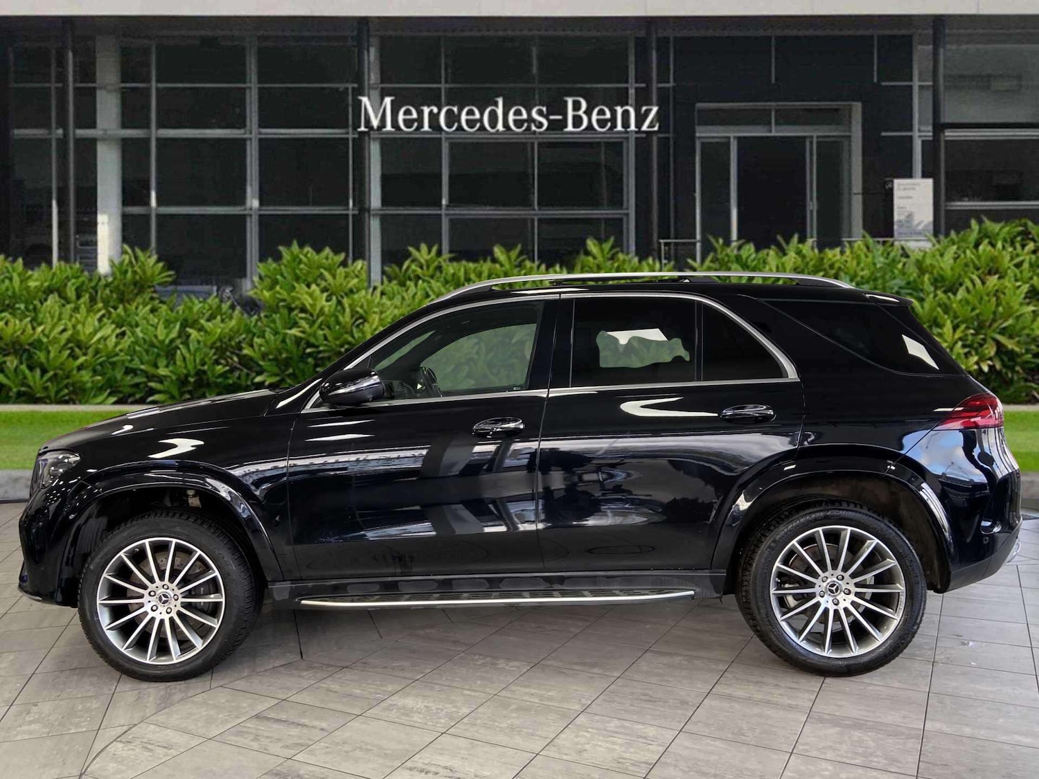 Used Mercedes-Benz GLE 2024 for sale - 76661733: Photo 3