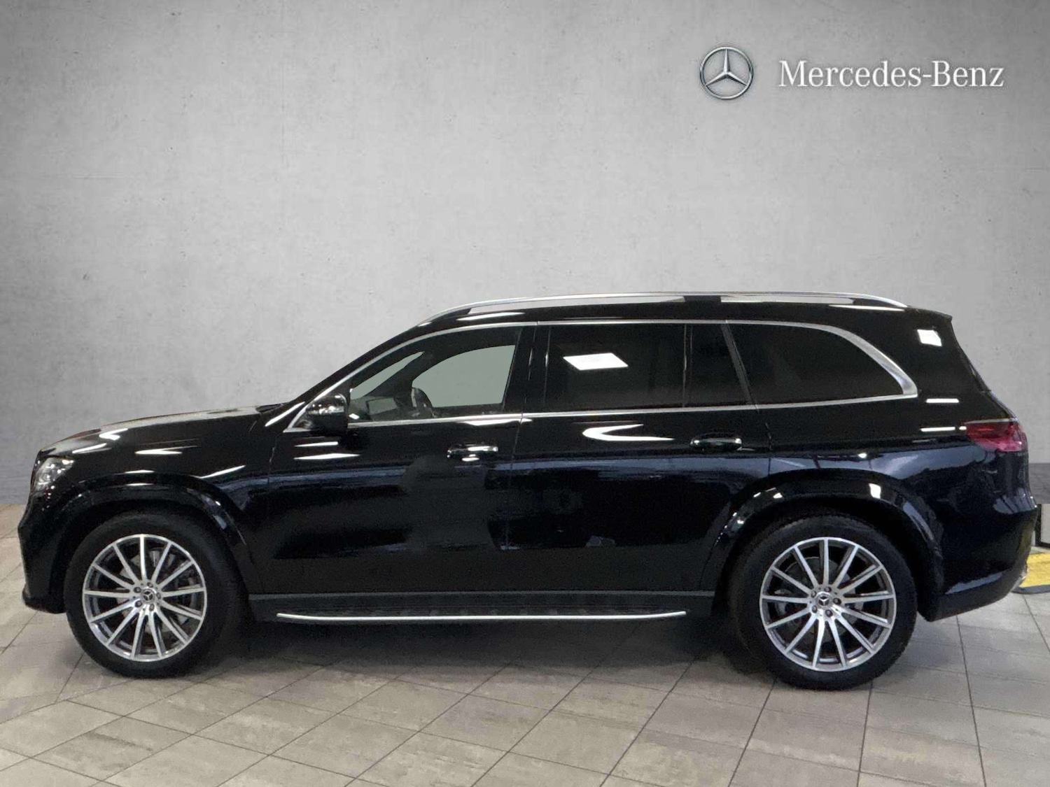 Used Mercedes-Benz GLS 2025 for sale - 77601291: Photo 3