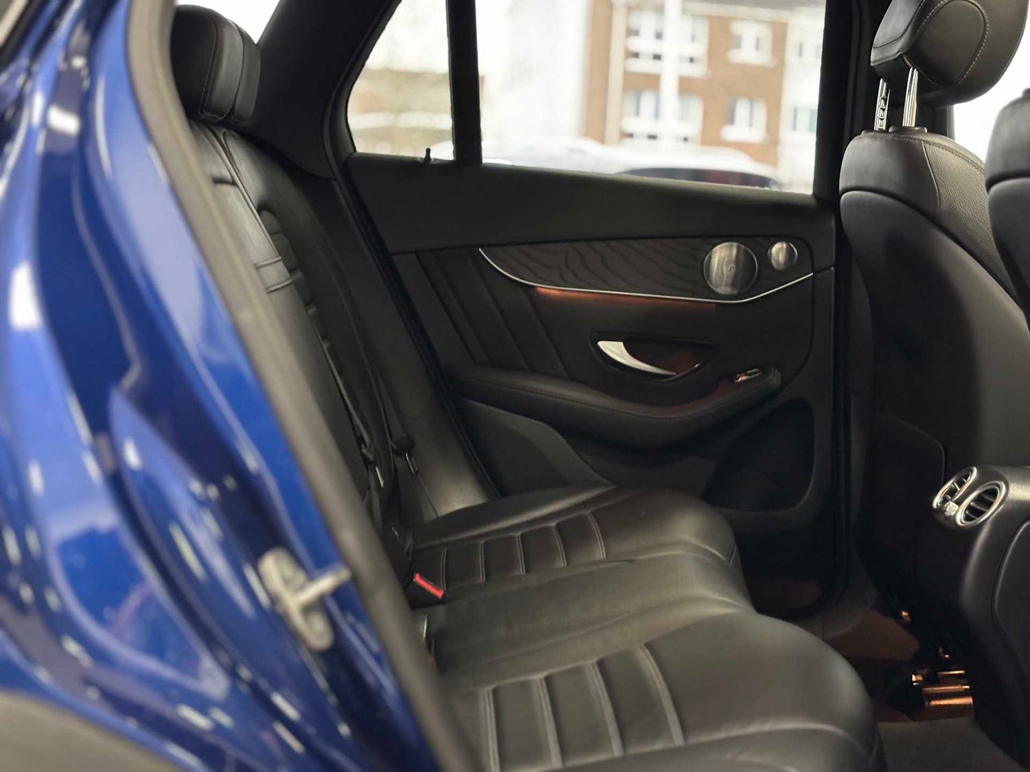 Used Mercedes-Benz GLC 2020 for sale - 77011060: Photo 29